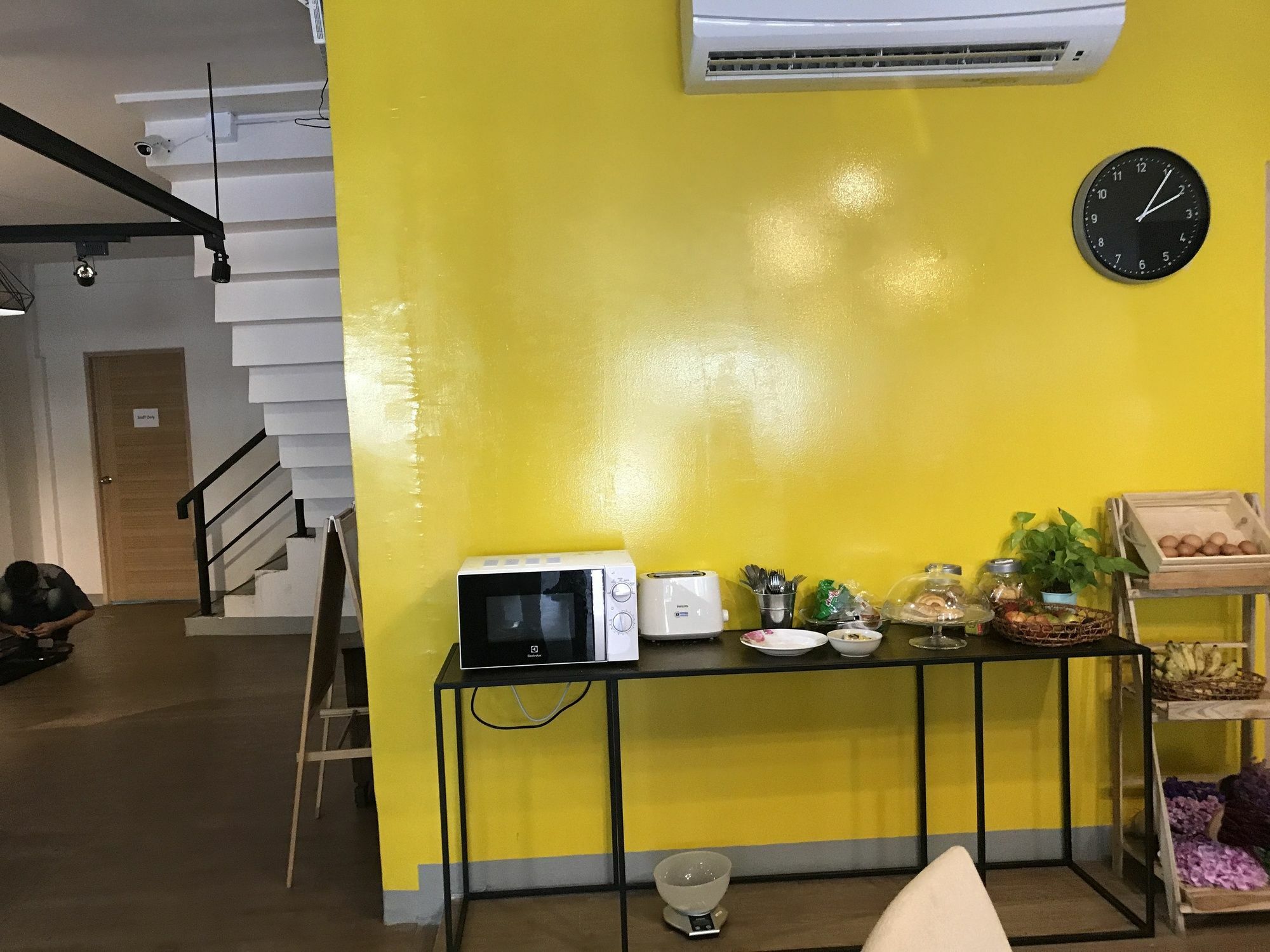 Folk Poshtel Silom Bed & Breakfast Bangkok Exterior photo