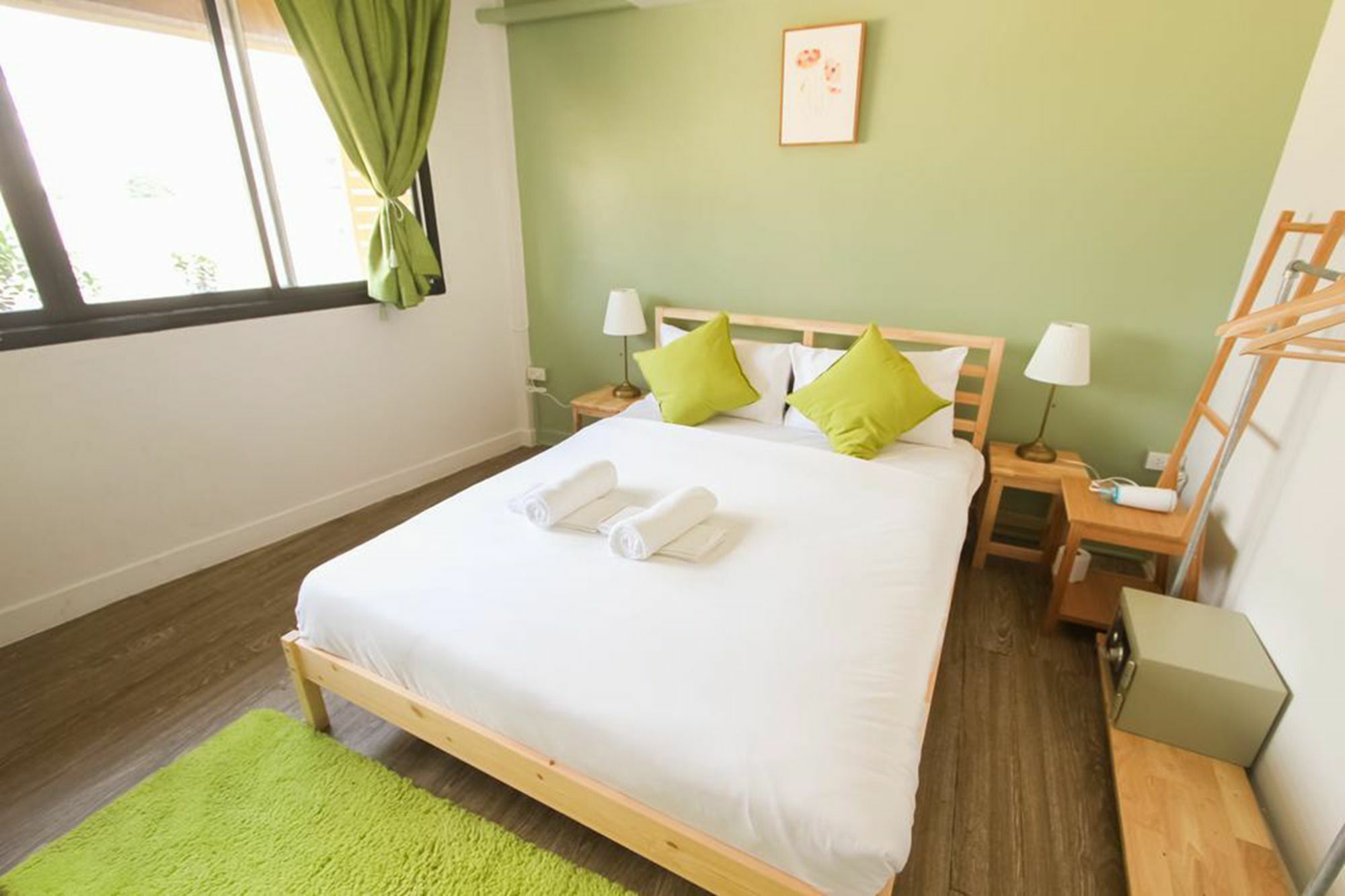 Folk Poshtel Silom Bed & Breakfast Bangkok Exterior photo