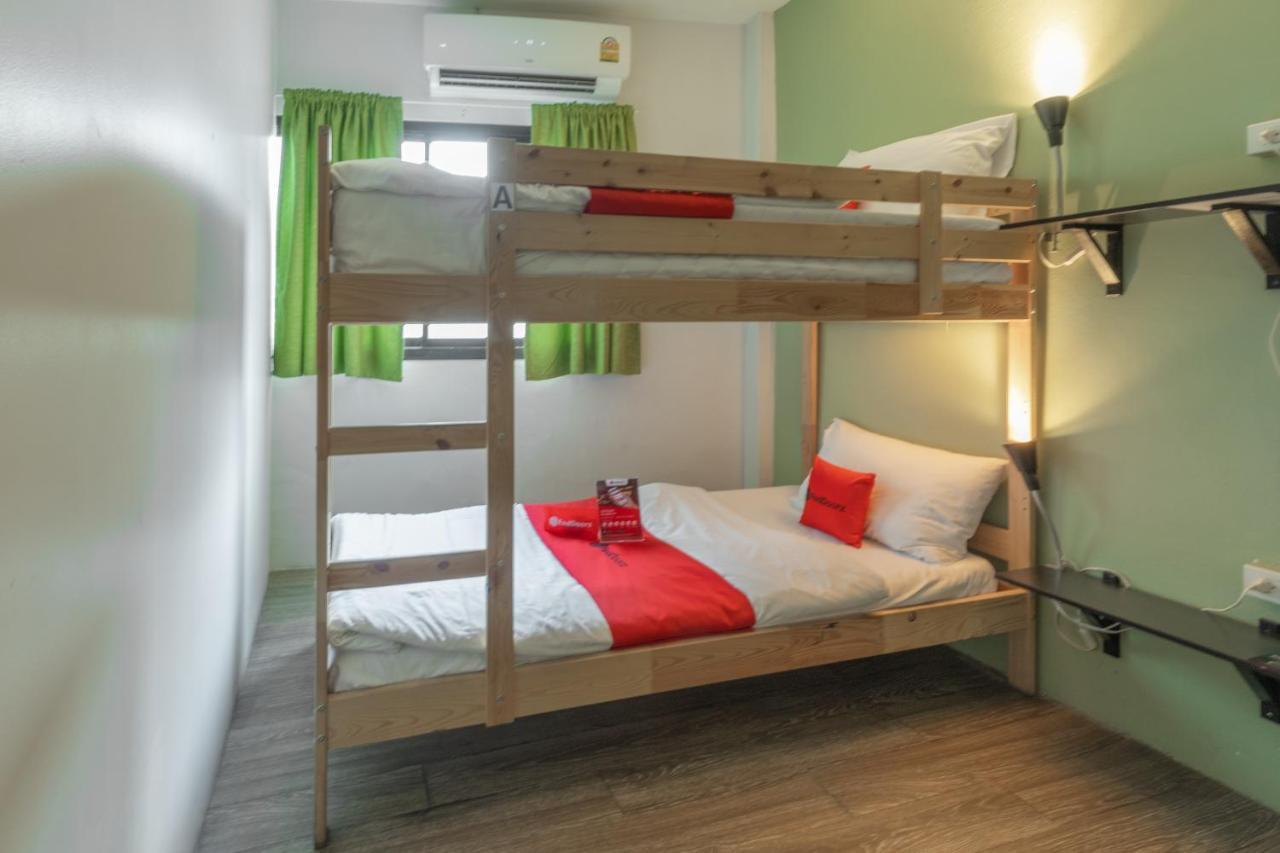 Folk Poshtel Silom Bed & Breakfast Bangkok Room photo