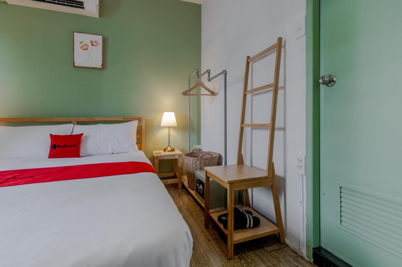 Folk Poshtel Silom Bed & Breakfast Bangkok Room photo